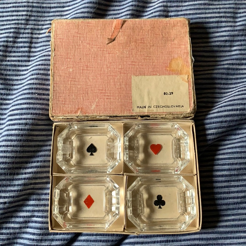 Rare Mini Poker Ashtrays...